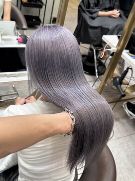 ロンド レア 天神大名店(Lond Le’a) 髪質改善×ハイトーンで美人度UP