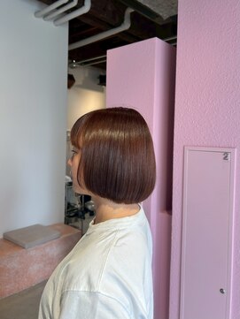 ネイロバイマージ(merge) 前上がりボブ