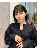 20代30代前髪あり切りっぱなしボブショートボブハイトーン