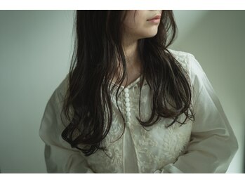 アネラヘアー(Anela hair)の写真/乾かすだけでサッとまとまるサロン帰りの仕上がりを◎お家でのケアやスタイリング方法もお伝えします！