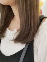 インビテーション(invitation) 透明感ミルクティーベージュ♪