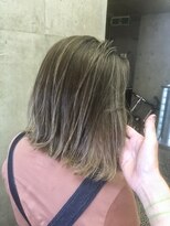 キー(kｅｙ)&nbsp;グレージュ