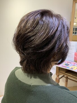 ユーネリー(U-NERY) まとまるショートスタイル