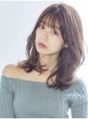 小顔ミディアム 王道かわいい前髪ありくびれミディ　レイヤー
