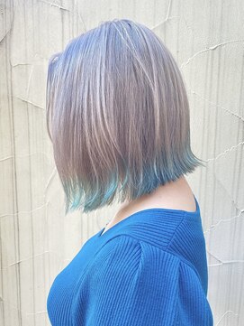 アイミー 泉岳寺(i+me) 【i+me】前下がりボブ×ハイトーングラデカラー