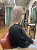 ハイトーンベースを活かした明るめミルクティーベージュ