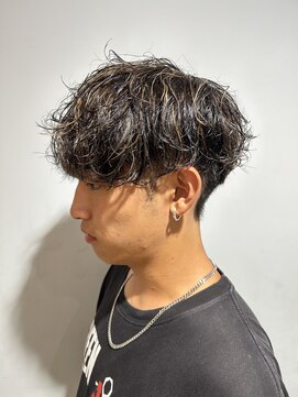 レーヴ(Reve) 目黒/品川 スペインカールブルーブラックフェザーパーマ