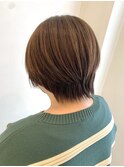 ベージュカラー