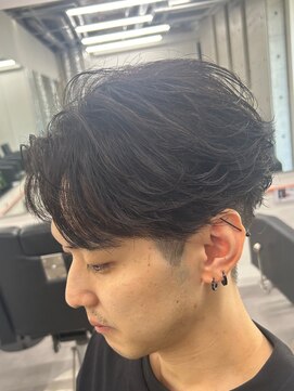 レボ 神宮寺店(Revo) フェザーパーマ