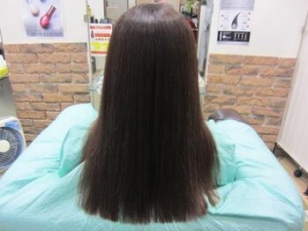 ジール(ZEAL)の写真/髪のケアはもちろん、頭皮環境を整えることで髪本来の美しさを取り戻し、思わず触れたくなるような質感に♪
