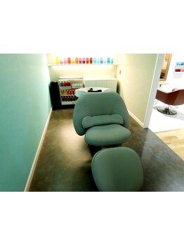 頭皮のお悩みや髪質に合わせて選べるAGLAIAのヘッドスパが人気★リラクゼーション＆健康な頭皮へお手伝い♪