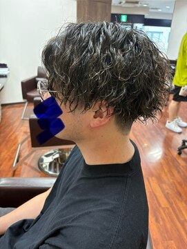 ブランクバイスカイ(Blank by SKY) 【ツイスパ/ケアパーマ】ツイストスパイラルセンターパート