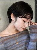 大人可愛い20代30代40代黒髪前下がりひし形小顔ボブ丸みショート