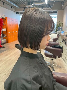 コワファーストナガサキシャンプーボーイ(COIFF1RST NAGASAKI SHAMPOO BOY) 今っぽくて可愛い10代20代ショートボブ／長崎