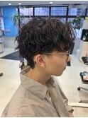 センターパート/緩めツイストスパイラル