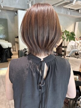 ナナローネス(nana loness) レイヤーボブ ショートボブ くびれボブ ボブ レイヤーカット