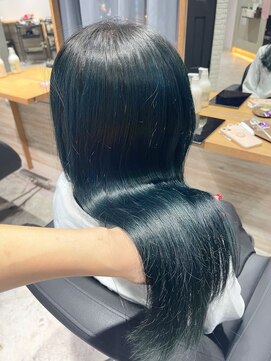 リーオオサカ(Lee Osaka) 【Lee大阪店】似合わせ×ターコイズグリーン/新出