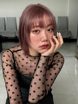 トリッカバルコニー ハヤマ(tricca Balcony Hayama) スタイリッシュ小顔ショートレイヤー