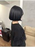 ブルーブラック　ボブ