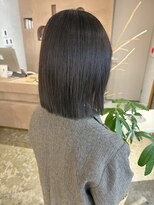 ユッカ 梅田(YUCCA)&nbsp;【 YUCCA 】大人可愛い20代30代オリーブグレージュ/透明感カラー