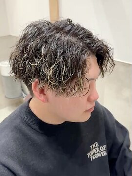 リ メイロ(Re.Meiro) センターパートツイストスパイラル