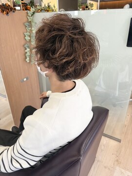 エル バイ ファースト(L by first) 【L by first】オシャレツイストパーマ