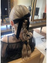 グランボーテクラシック(GrandBeaute classic)&nbsp;ゆるふわ × アシンメトリーポニー