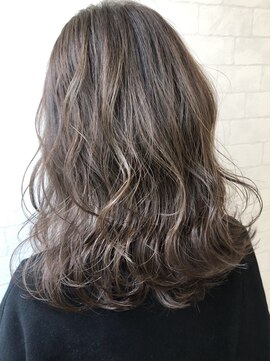 メリー(merry craftsman's factory) 暗めのグレージュka