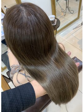 フォルテ 表参道店(FORTE) 【髪質改善】天使の輪 自社開発 プラチナシステム