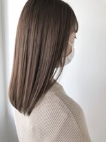 ネイヴィル(navile)&nbsp;シルクミルクティーベージュ×艶カット◎