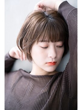 シエル(Ciel) 耳掛けショートボブ