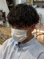 フィフス 原宿(fifth)&nbsp;波巻きスパイラルツイストスパイラルパーマツーブロックマンバン