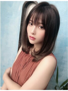 ロンド クラン 岡崎(Lond Clan) 小顔ヘア　ヌーディーカラー　韓国ボブ　切りっぱなしボブ