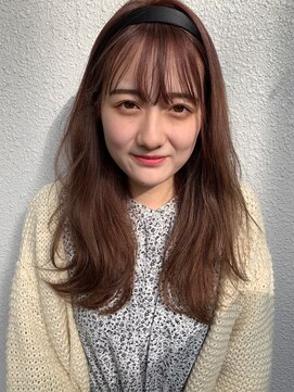 シーン(SCENE) ロングレイヤー　薄めバング　ブラウンベージュ【天神/今泉】