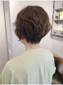 無造作バーマショートボブ