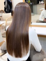 シュヴー 浦安店(CHEVEUX)&nbsp;［千葉／浦安］ナチュラルレイヤー　髪質改善ストレート