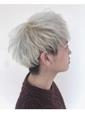 〈髪質改善Mell〉ホワイトカラー×ツーブロックショート