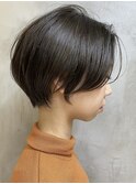 天神ショートボブヘアショートカットボブ前下がりボブ前髪なし