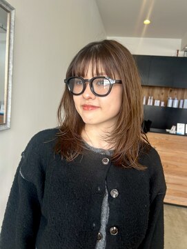 プラスヘアー(plus HAIR) ミディアムレイヤー