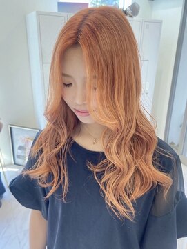 モナバイルーブル(MONA by Louvre) 【MONA】ペールオレンジ