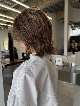 ステン(sten) カット＋ブリーチカラー＋カラートリートメント