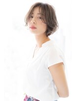 コリュート(coryuto)&nbsp;ミディアムショート/センター分け