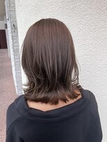 エルサフィロ ヨドヤバシ(el zafiro yodoyabashi)&nbsp;くびレイヤー前髪エモージュ小顔レイヤーカット20代30代40代50代