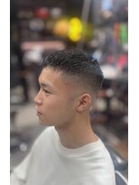 フォーコーナーズカットショップスリーセント 栄(FourCornersCutShop 3/cent) クロップカット