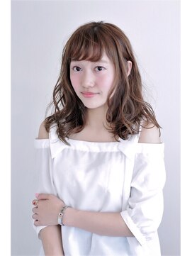 ブロック(BLOCK) ふんわりフェミニンロブ