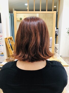 ビューティーパーク ヒロミ(Beauty Park 163) 外ハネ切りっぱなしボブ