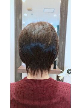 アリュール(Allure) 30・40代におススメ！絶壁解消ショート