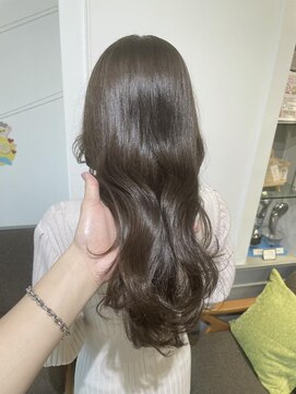 ネオリーブアイム 横浜西口店(Neolive aim) 赤みを抑えたオリーブカラー艶髪 韓国ヘア【横浜】