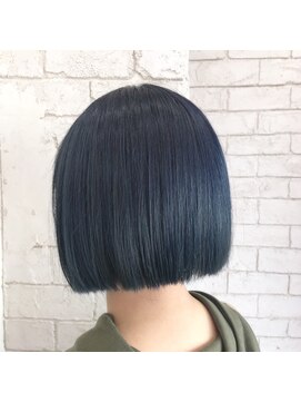 アジールヘア 所沢プロペ通り店(agir hair) ネイビーブルーブラック切りっぱなしボブヨシンモリ