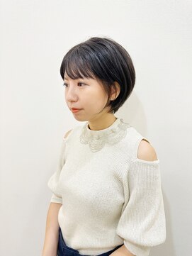 ニューラインギンザ(New-Line 銀座) ショートとボブの間丸みショートボブ(金子涼)
